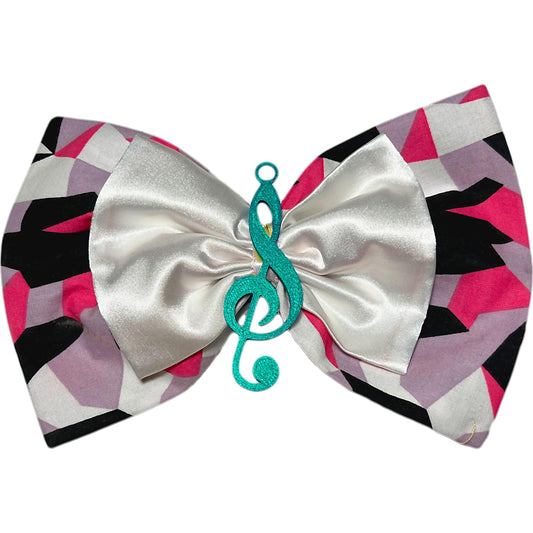 Music Note Hair Bow – Handmade Fabric Hair Clip with 3D Treble Clef Charm, Geometric Pattern, Gift for Musicians & Music Lovers